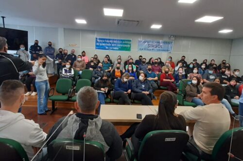 Após reunião com servidores municipais Legislativo realizará sessão na próxima terça (23)