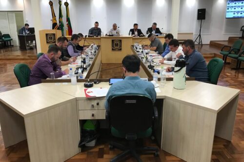 Resumo sessão ordinária Câmara de Vereadores de Soledade dia 04/07