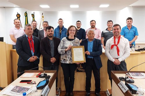 Câmara de Soledade realiza entrega de moção de parabéns a Sonimari Auler